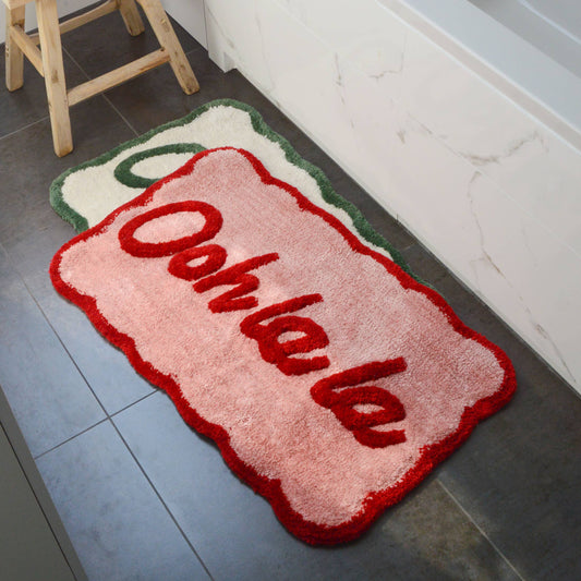 Ooh La La Slogan Scallop Bath Mat (Non-Slip)