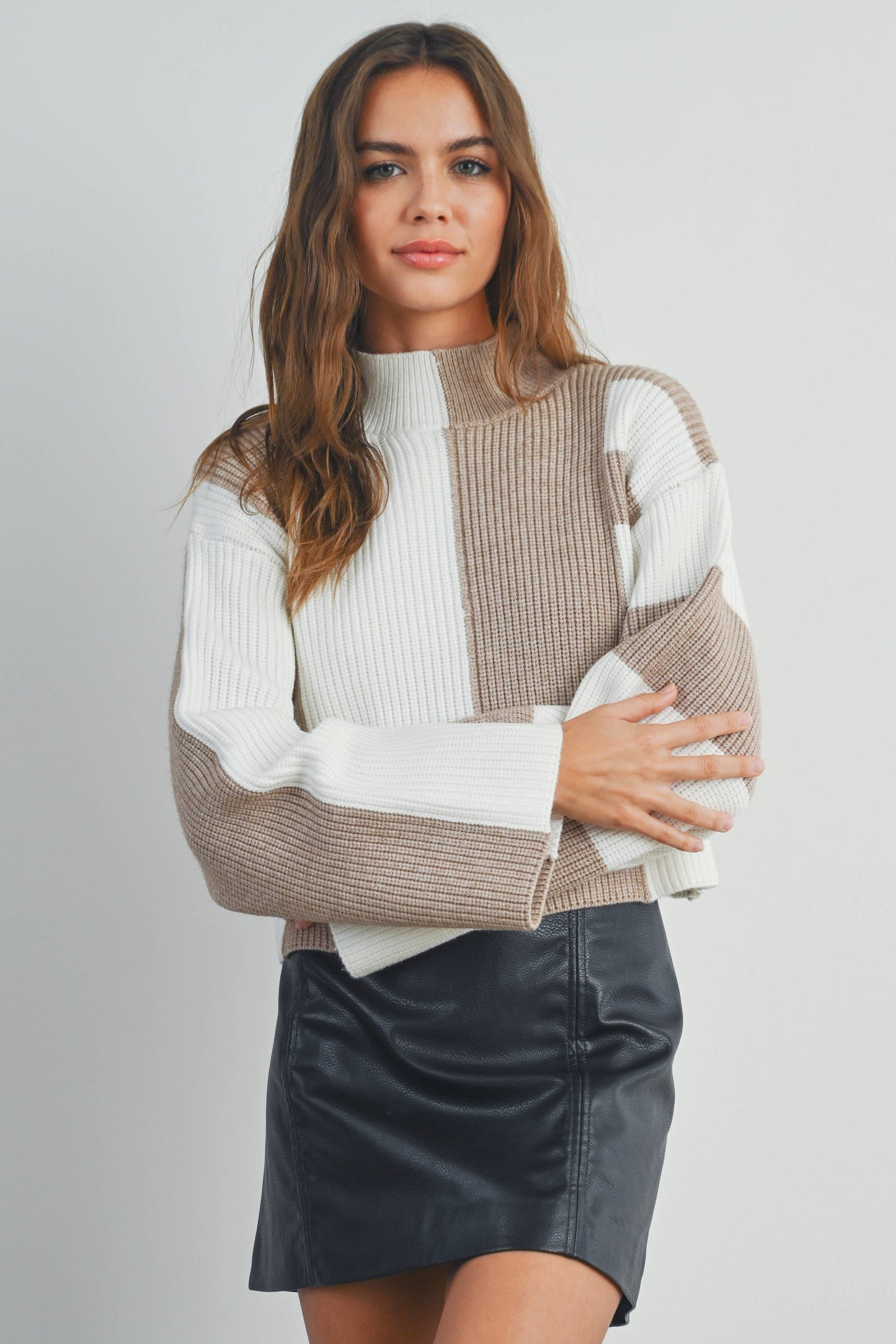 Color Block Mock Turtleneck Sweater - BMW7161: BLACK / OLIVE / S