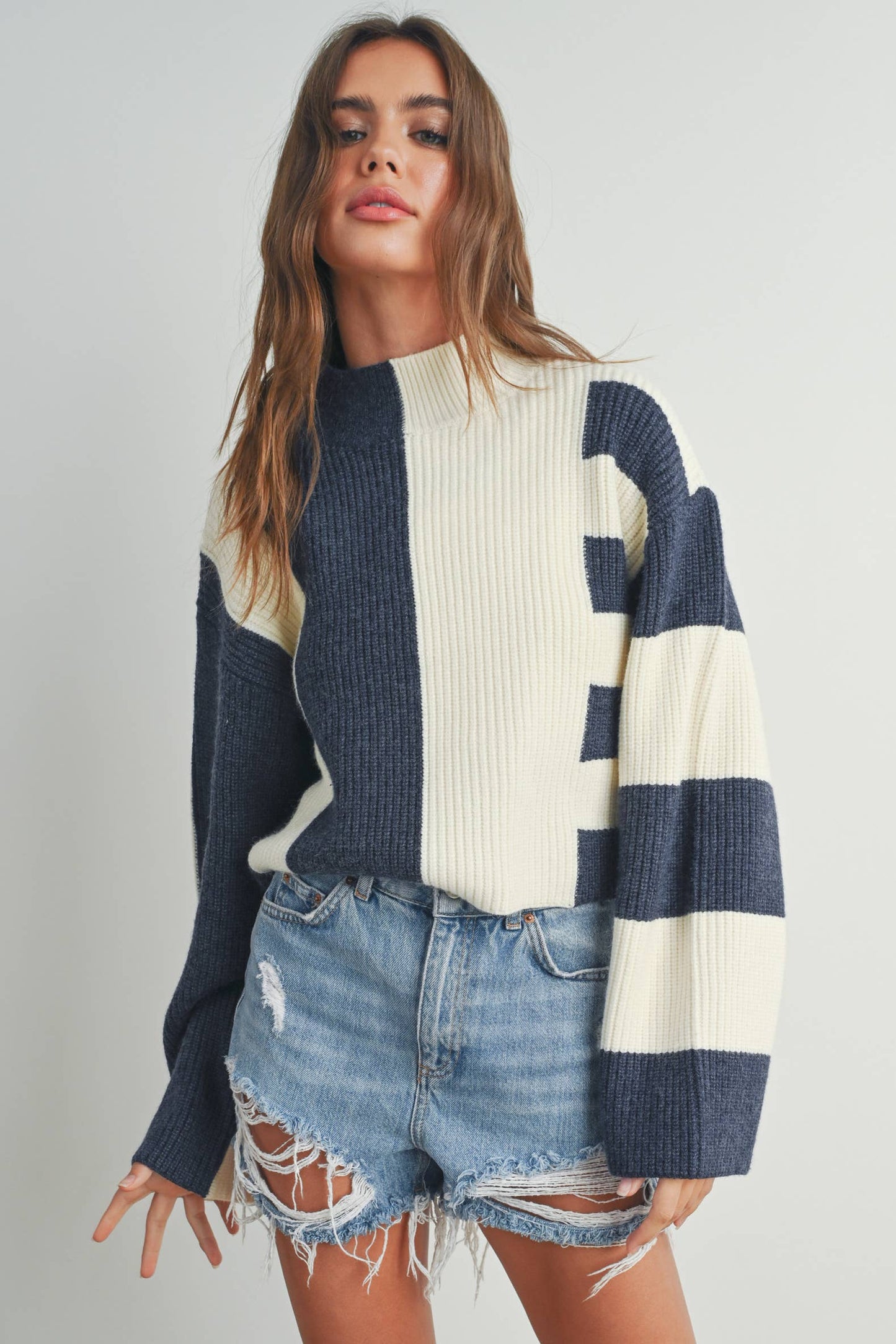 Color Block Mock Turtleneck Sweater - BMW7161: BLACK / OLIVE / S