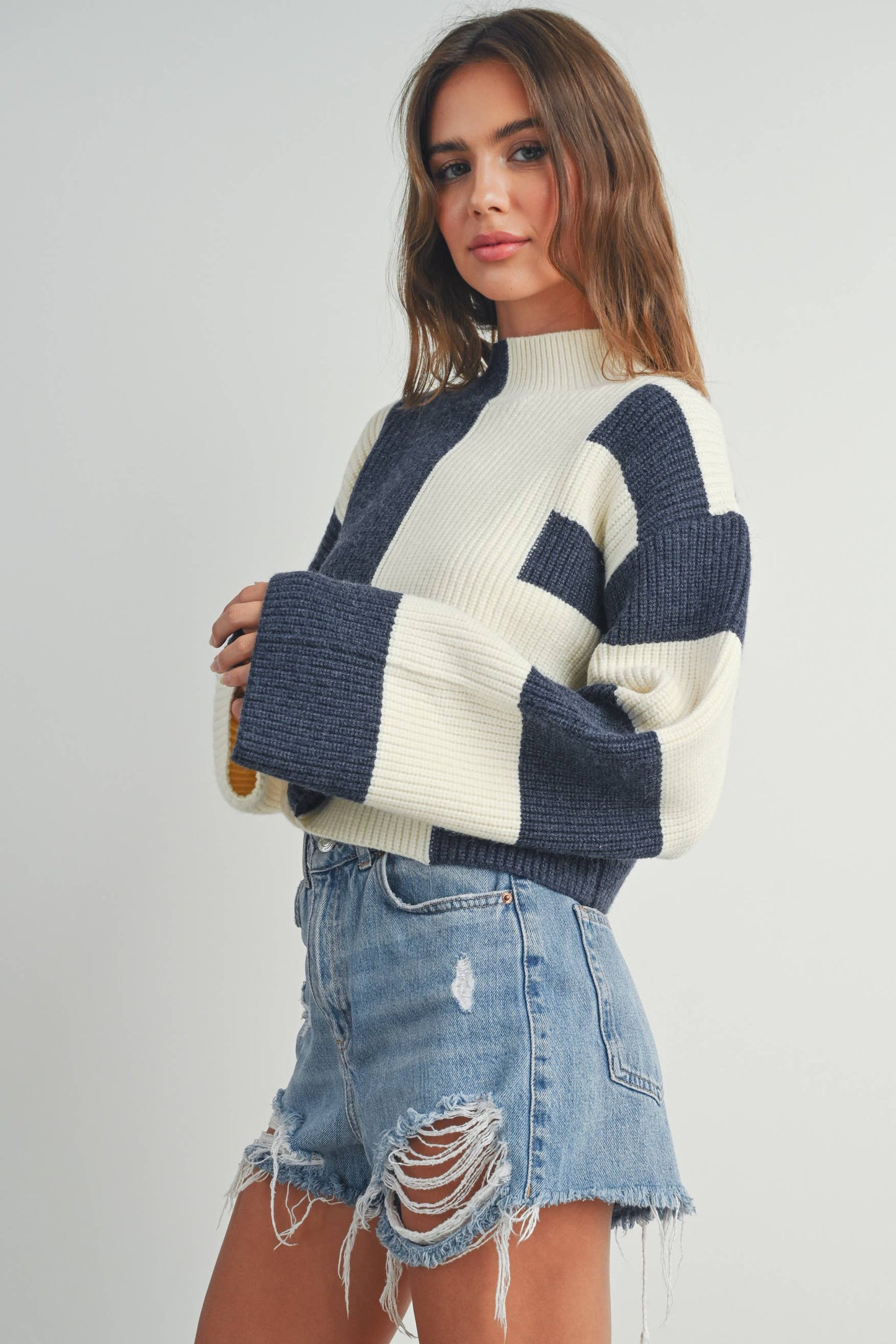 Color Block Mock Turtleneck Sweater - BMW7161: BLACK / OLIVE / S