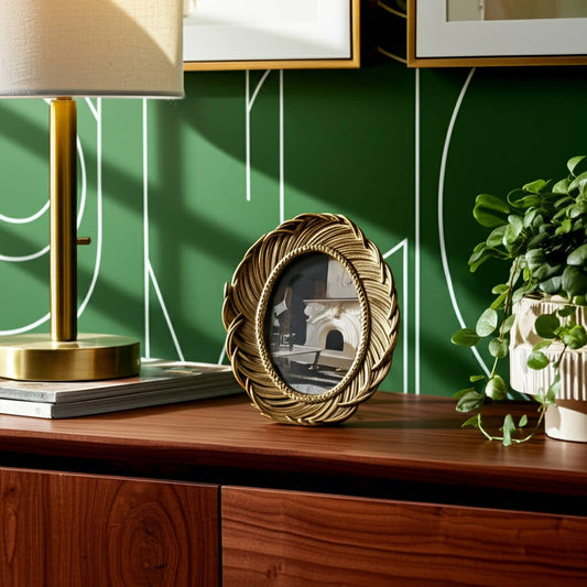 Photo Frame - Gold Polyresin Feathers Around Oval, 4x6 in.