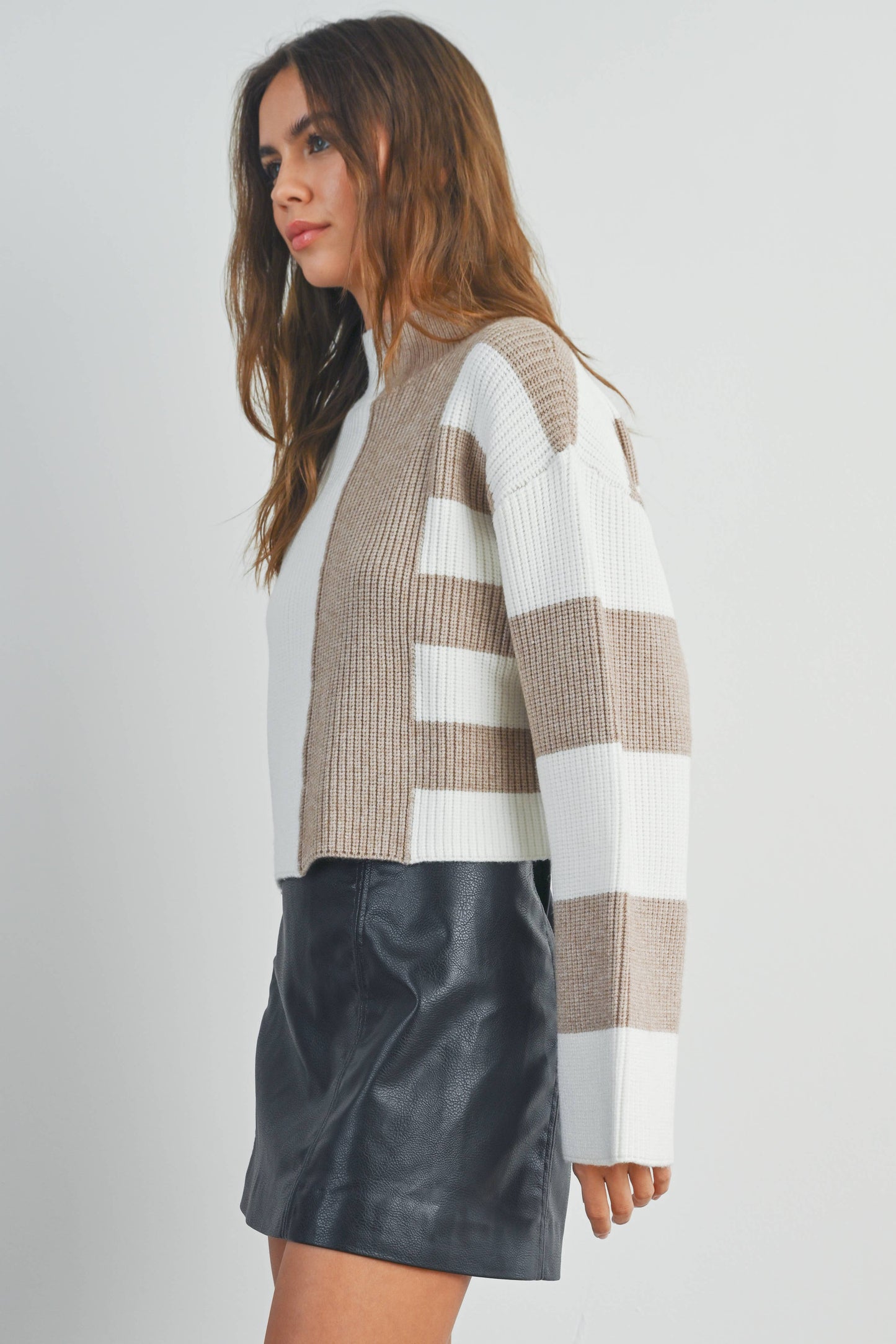Color Block Mock Turtleneck Sweater - BMW7161: BLACK / OLIVE / S