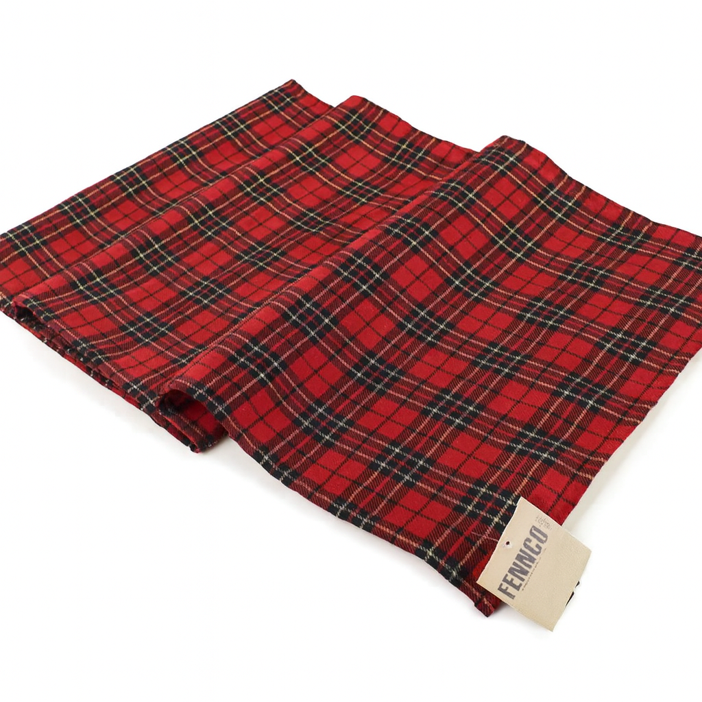 Classic Tartan Plaid Table Runner (16” x 36”)