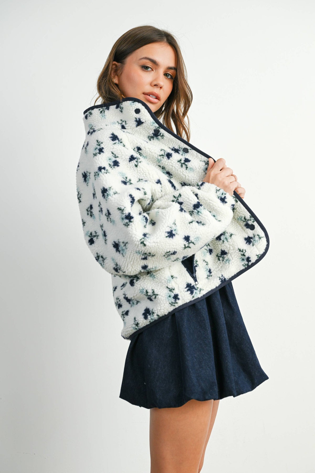 Floral Print Fluffy Fleece Jacket - BMJ7811: CREAM / KHAKI / M