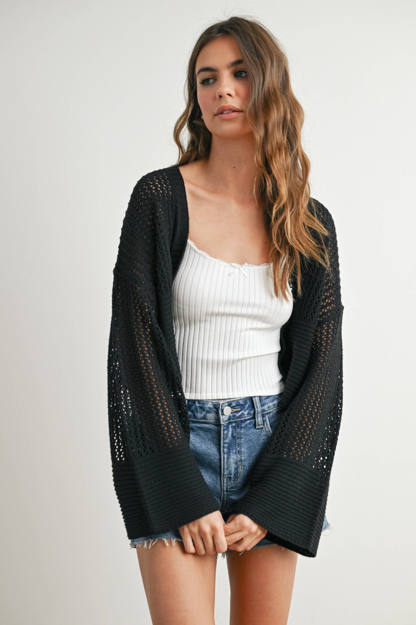 The Rowan Cardi – Textured Crop in Taupe