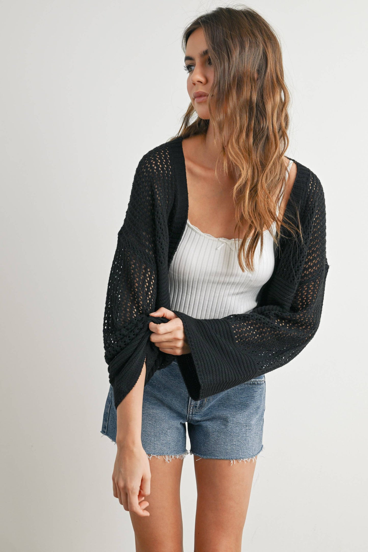 The Rowan Cardi – Textured Crop in Taupe