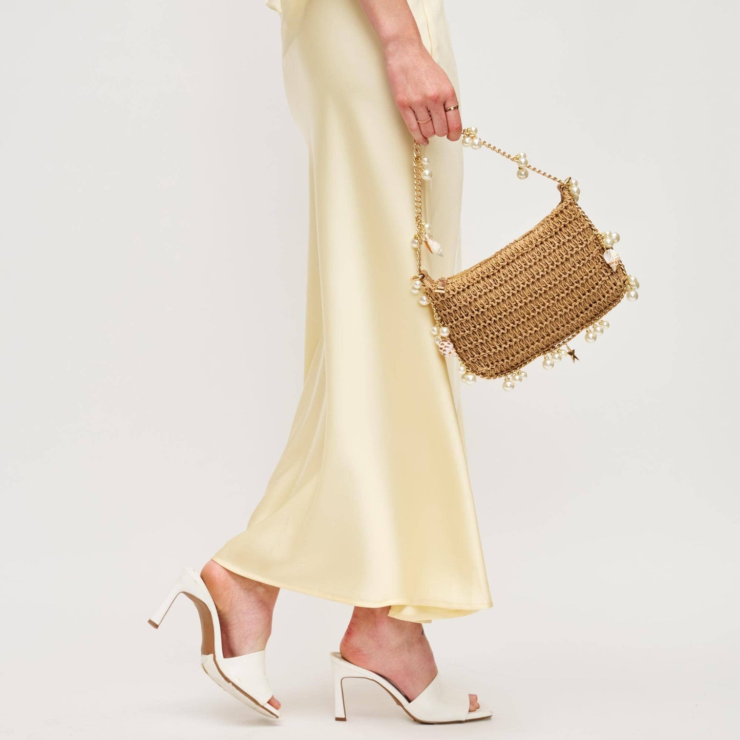 Seashell Straw Evening Bag