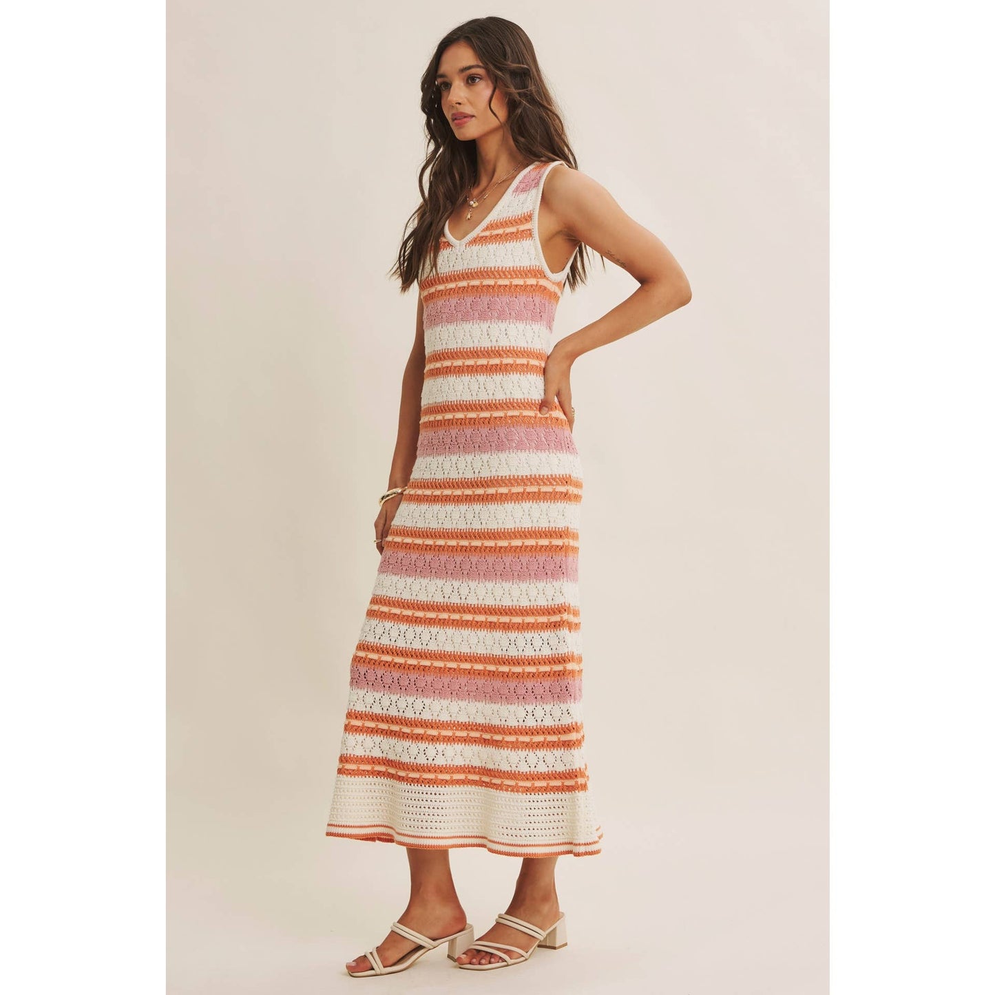 RETRO-INSPIRED MULTI-COLOR FORM FITTING CROCHET SWEATER MIDI