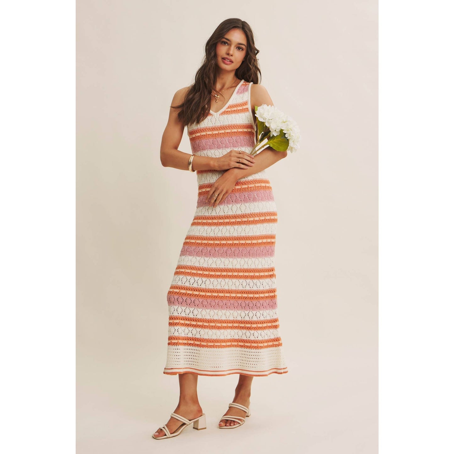 RETRO-INSPIRED MULTI-COLOR FORM FITTING CROCHET SWEATER MIDI