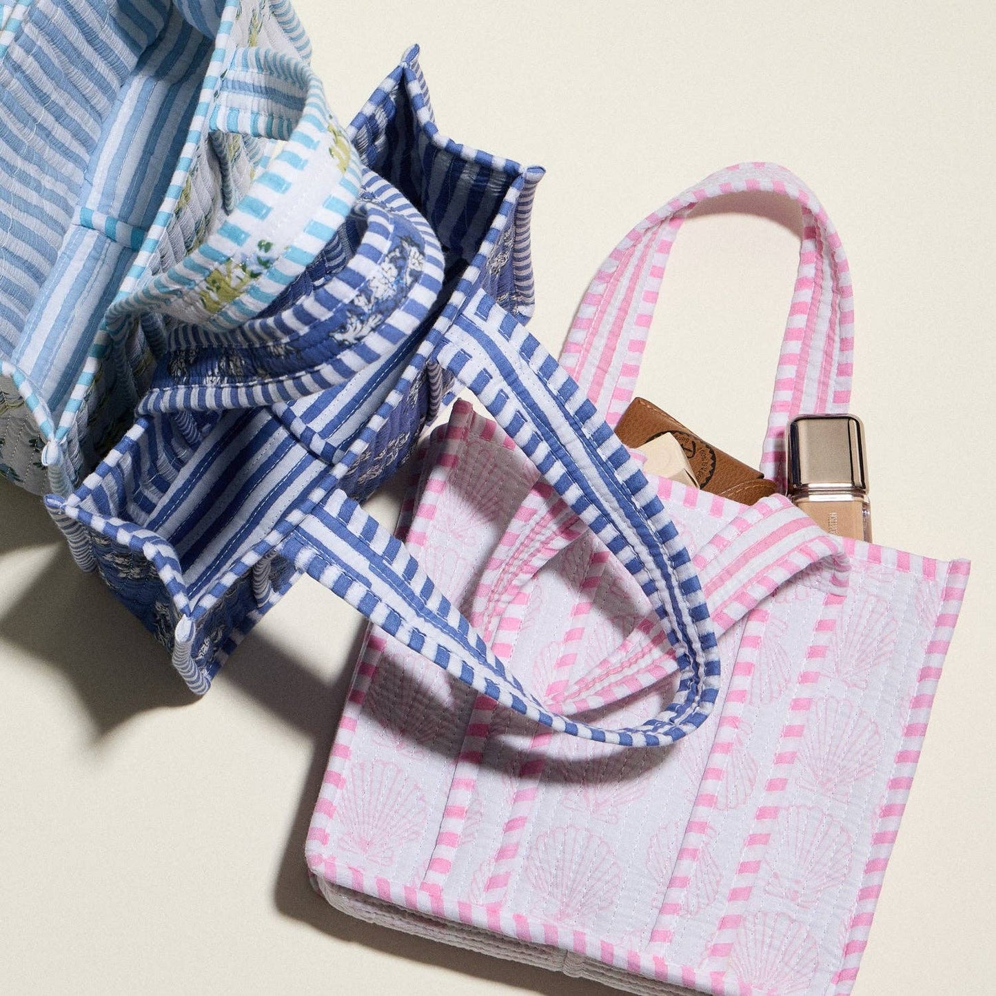 Blue Floral Quilted Mini Tote Bag – Soft Fabric Everyday Carry Handbag