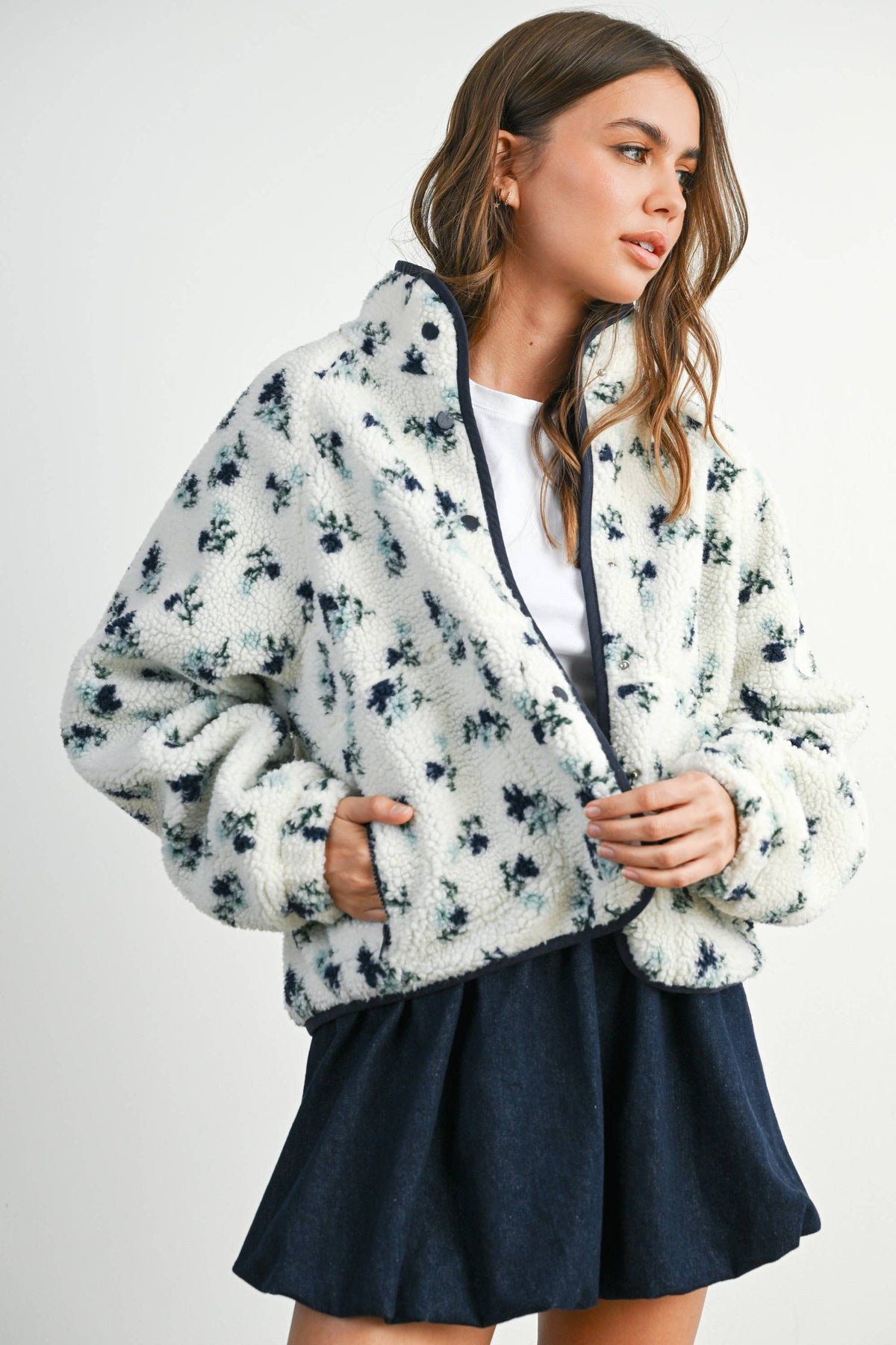 Floral Print Fluffy Fleece Jacket - BMJ7811: CREAM / KHAKI / M