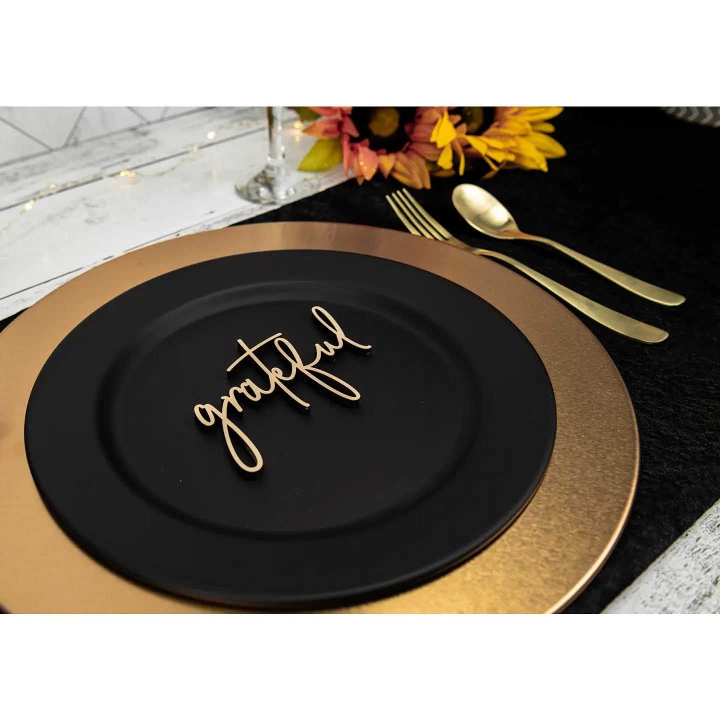 Grateful Place Card Settings