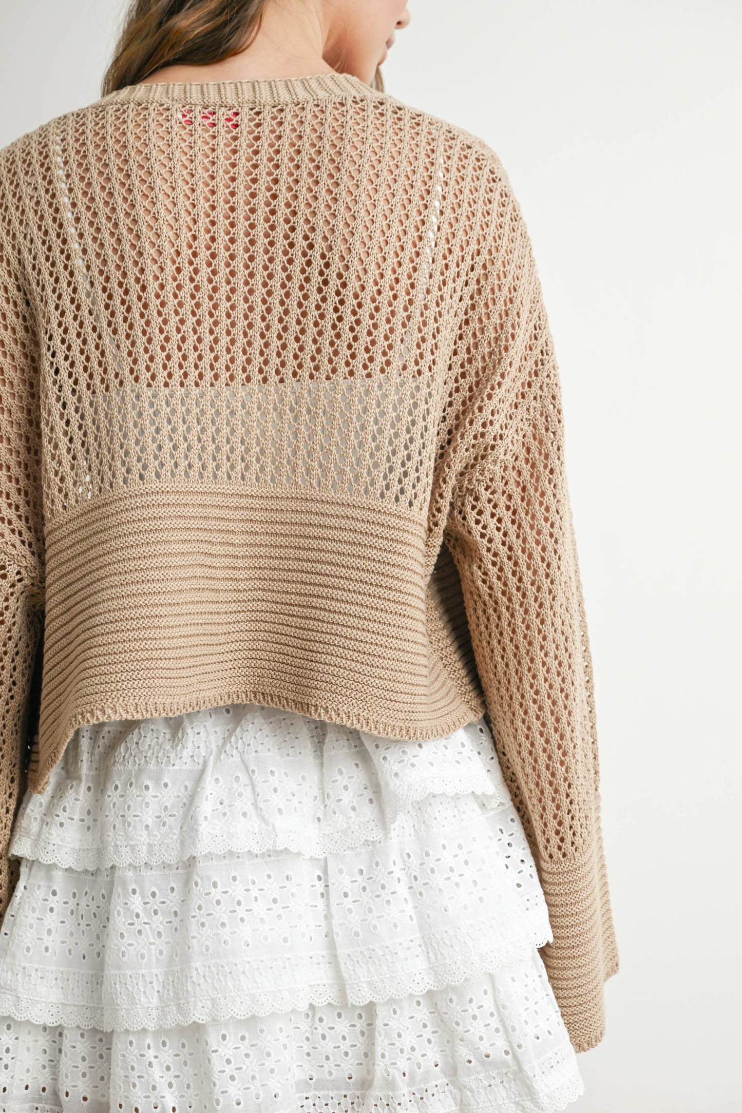 The Rowan Cardi – Textured Crop in Taupe