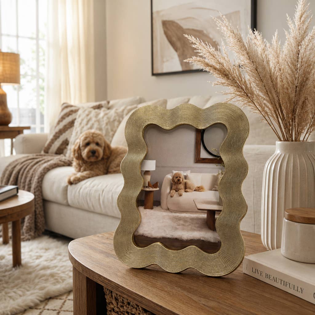 Photo Frame - Gold Resin Squiggly Wave Border, 5x7 in.