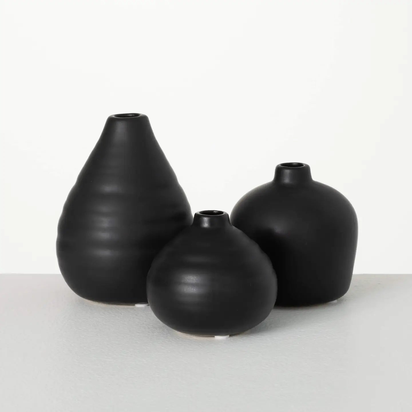 Ebony Compact Vase Set