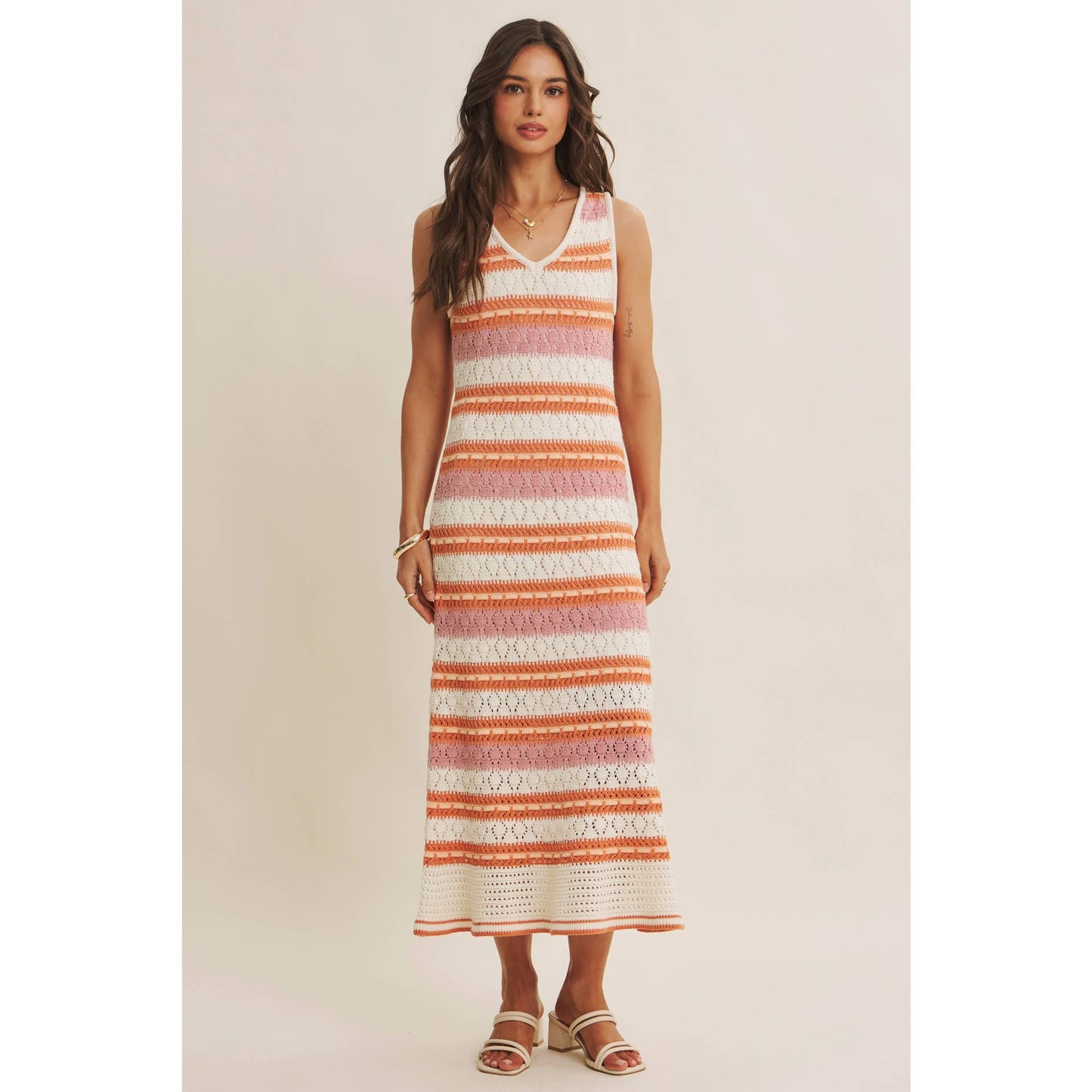 RETRO-INSPIRED MULTI-COLOR FORM FITTING CROCHET SWEATER MIDI